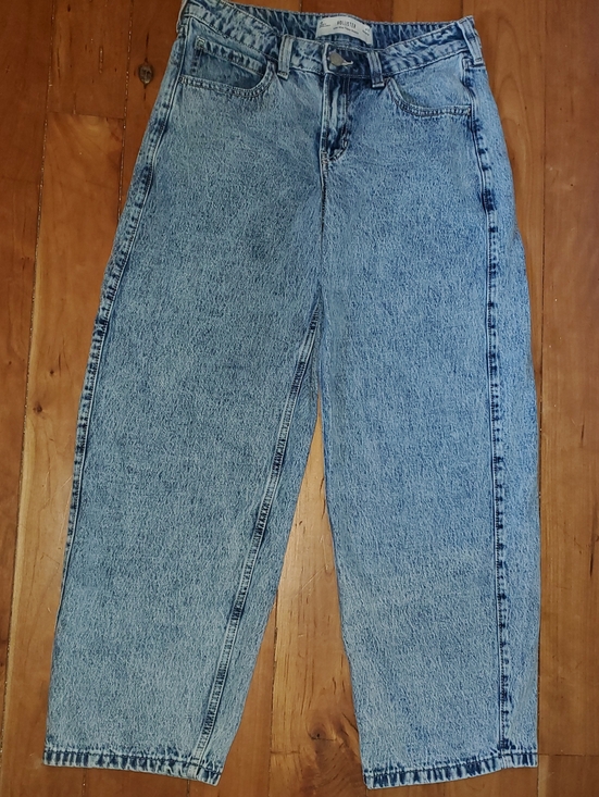 Hollister Denim - Hollister Light Blue Low-Rise Tapered Jeans Baggy